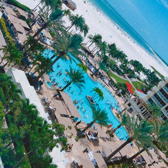 Meet your Posher, Jaclyn - Picture 1 of 1